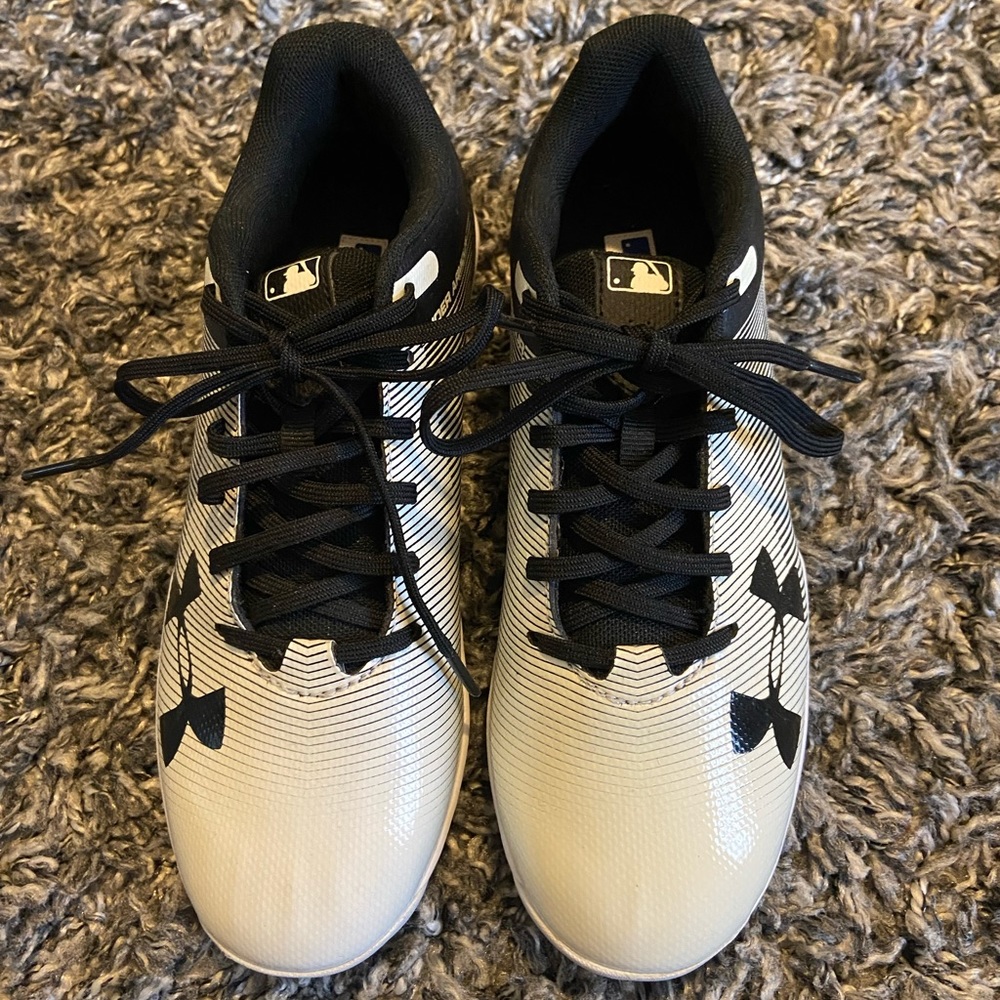 Under Armour baseball cleats